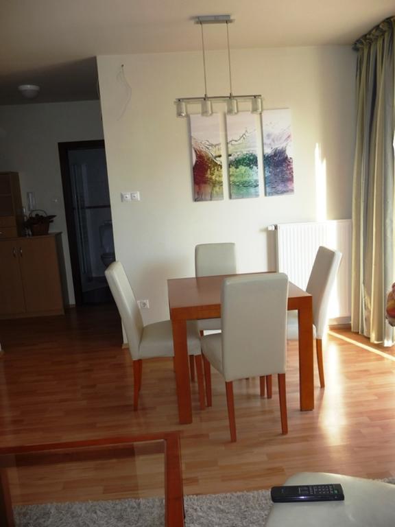 Siraly Apartman Siófok Exteriör bild